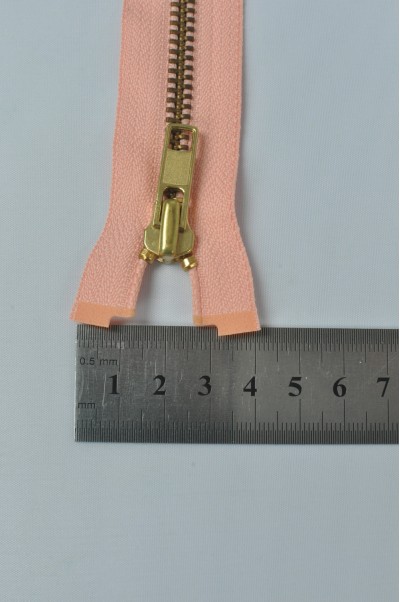 ZIP092  2號拉鏈  金屬雙頭拉鏈  金銅開尾拉鏈  不設單獨拉鍊訂購  正面照